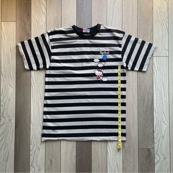 Hypland Hello Kitty Glamour Striped Tee - Picture 3 of 5